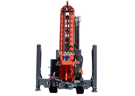Ein guter Preis. Hydraulische Raupe, die kleine Wasser-Brunnenbohrungs-Anlage CWD200 bewegt Online